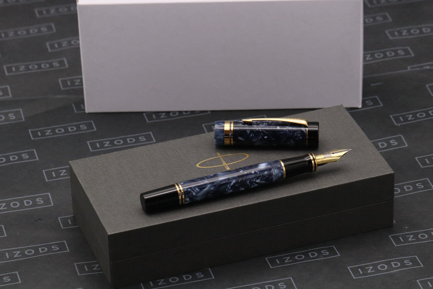 Parker Duofold Centennial Blue Marble Fountain Pen - MK1 - 1990