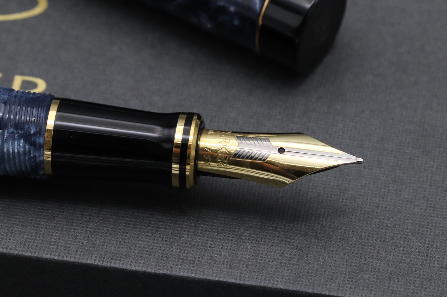 Parker Duofold Centennial Blue Marble Fountain Pen - MK1 - 1990