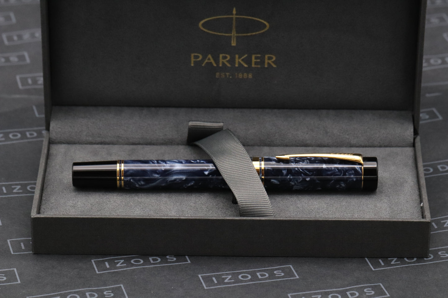 Parker Duofold Centennial Blue Marble Fountain Pen - MK1 - 1990