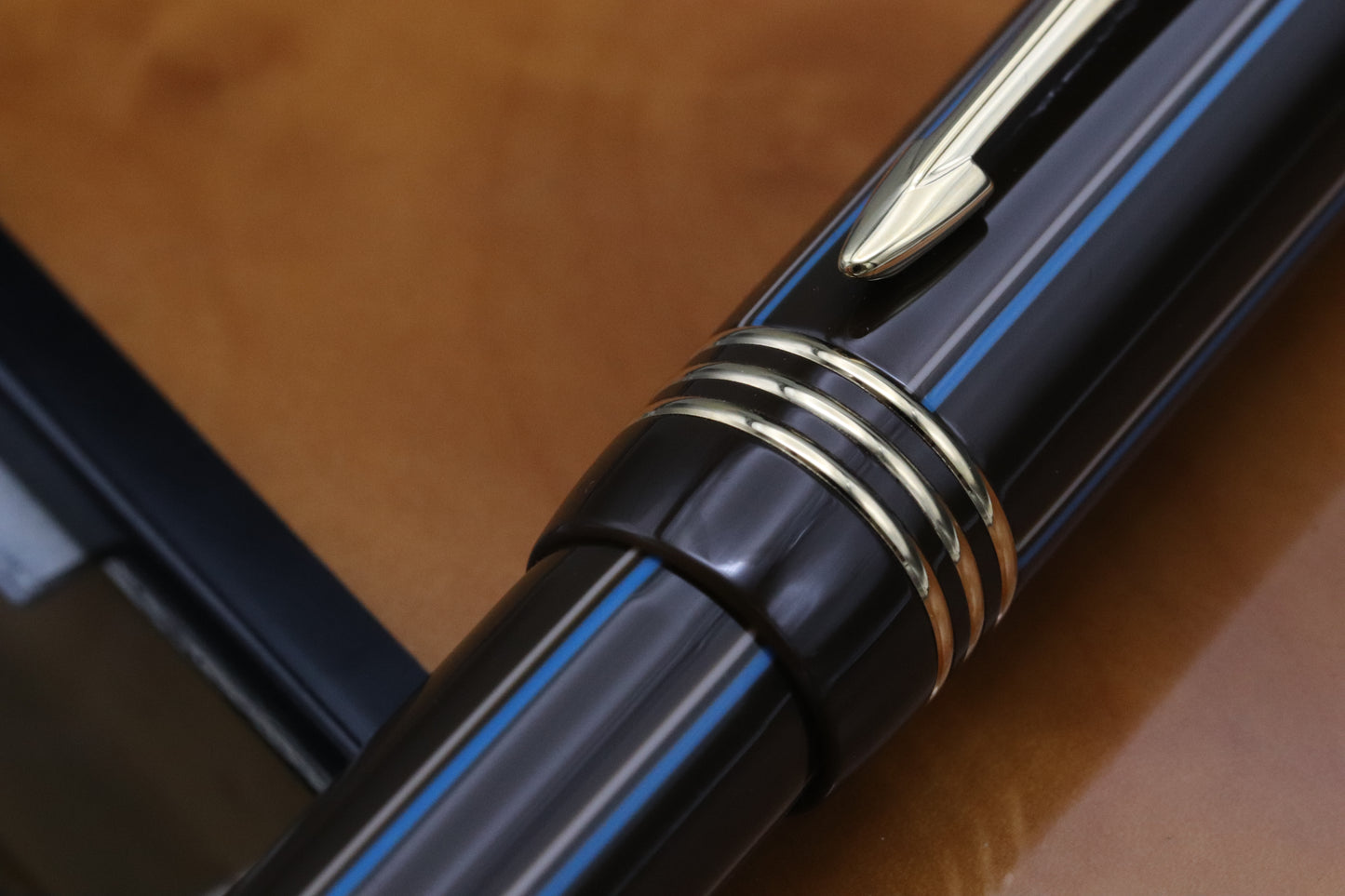 Parker Centennial Chocolate Pinstripe Special Edition Fountain Pen - UNUSED