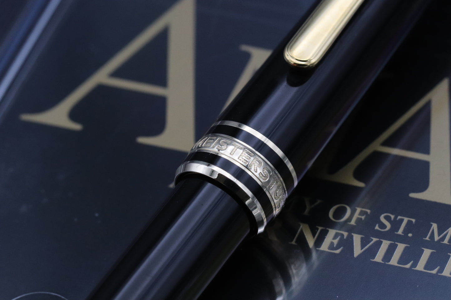 Montblanc Meisterstück 114 Mozart Gold-Coated Fountain Pen - Broad Nib