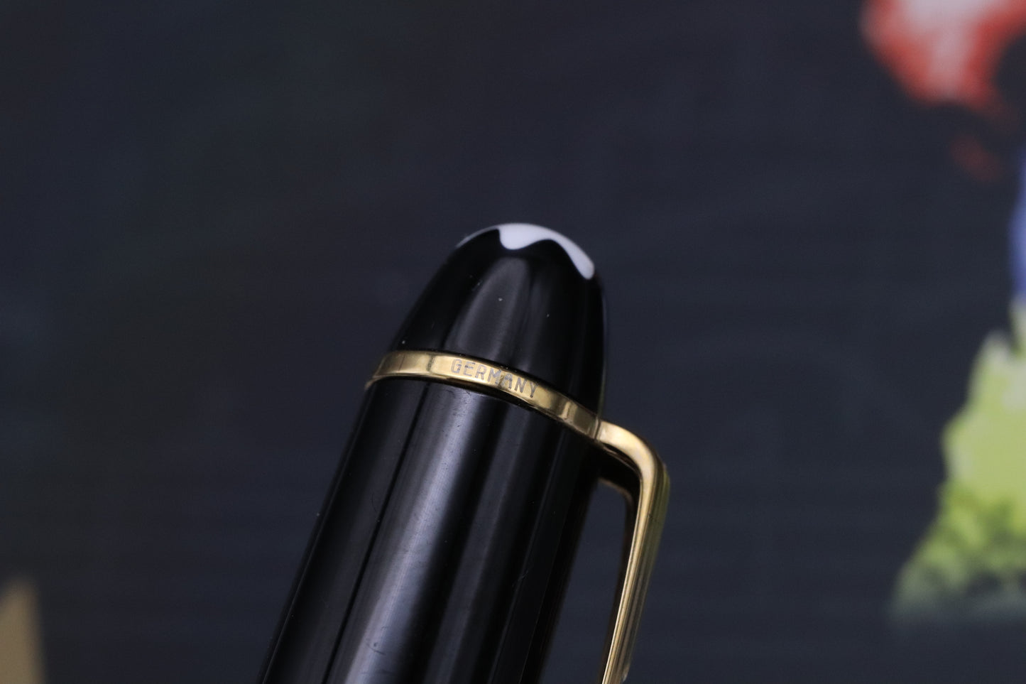 Montblanc Meisterstück 114 Mozart Gold-Coated Fountain Pen - Broad Nib