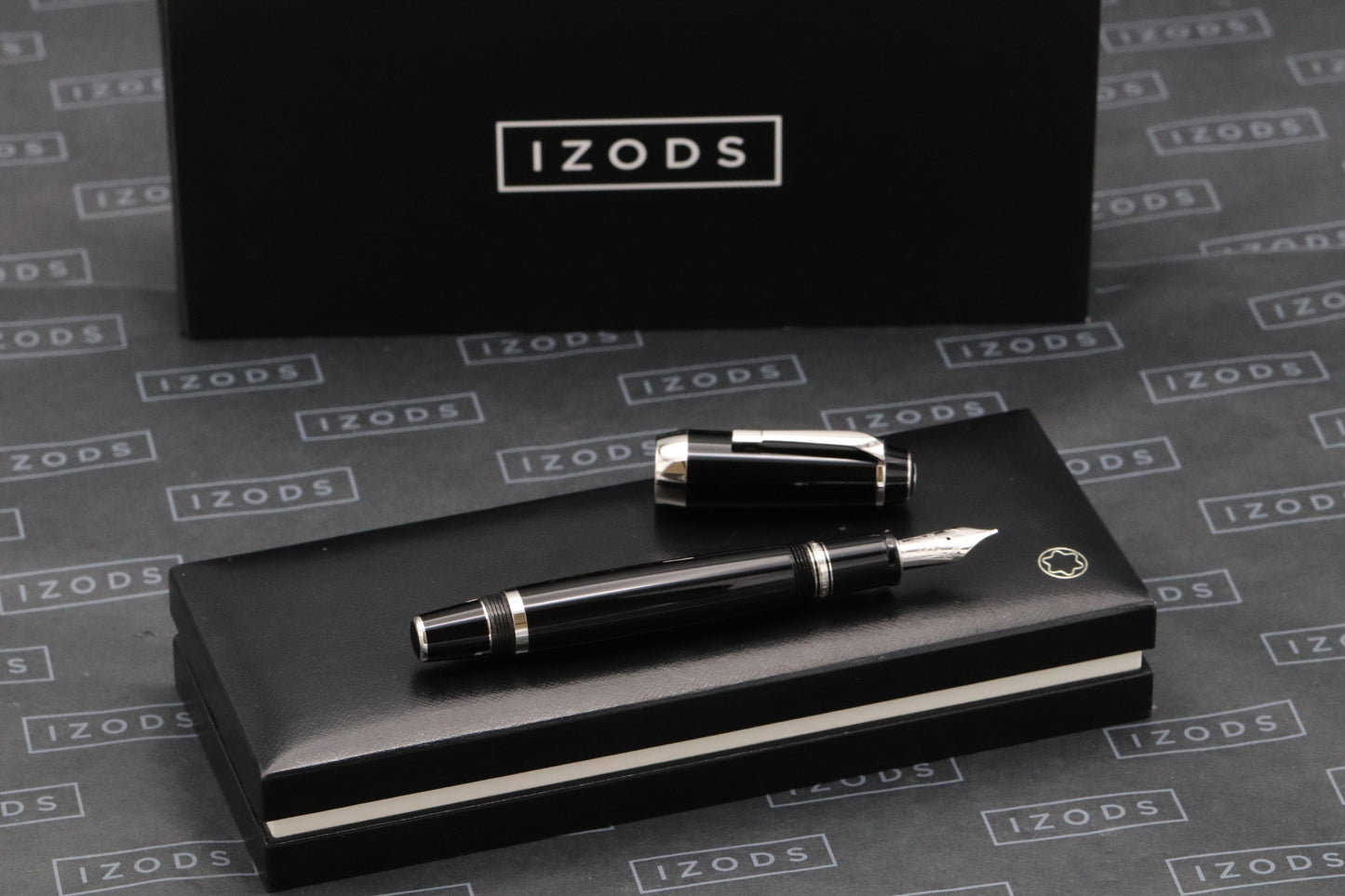 Montblanc Boheme XL Platinum Line No Stone Fountain Pen
