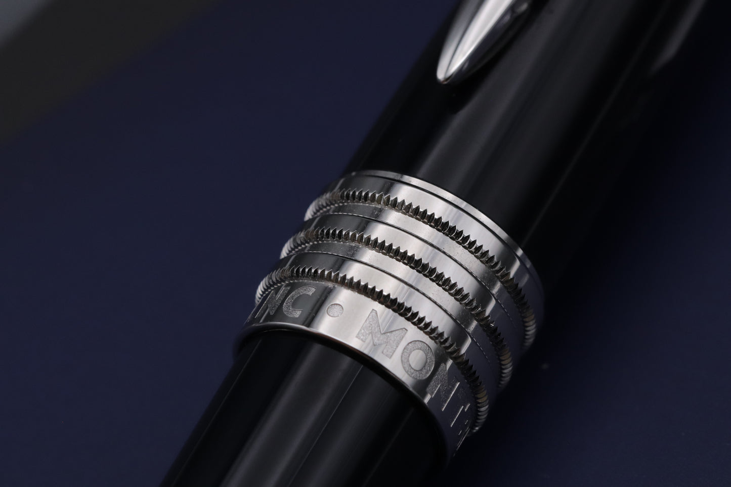 Montblanc Great Characters John F. Kennedy JFK Blue Rollerball Pen