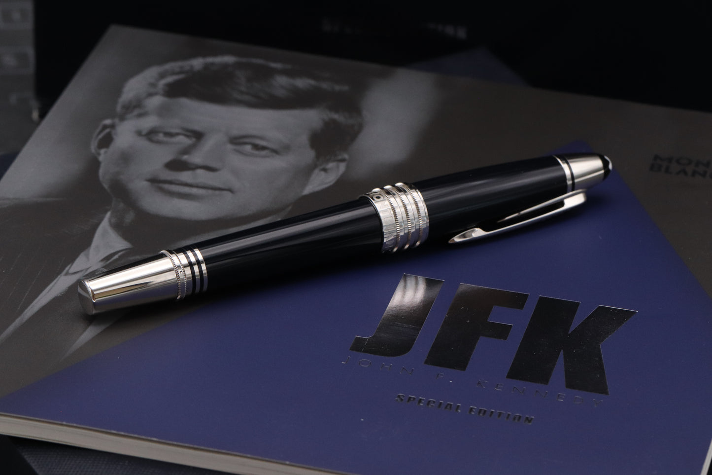 Montblanc Great Characters John F. Kennedy JFK Blue Rollerball Pen