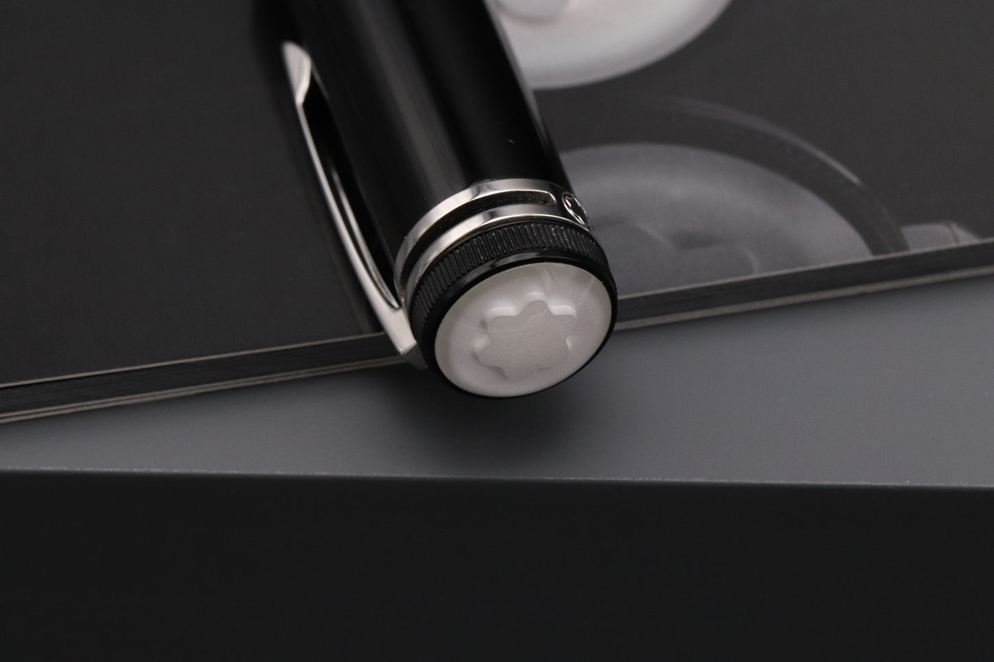 Montblanc Heritage 1912 Fountain Pen - Fine Nib
