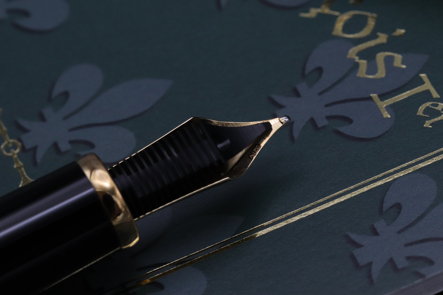 Montblanc Patron of Art 4810 Francois I Fountain Pen - UNUSED