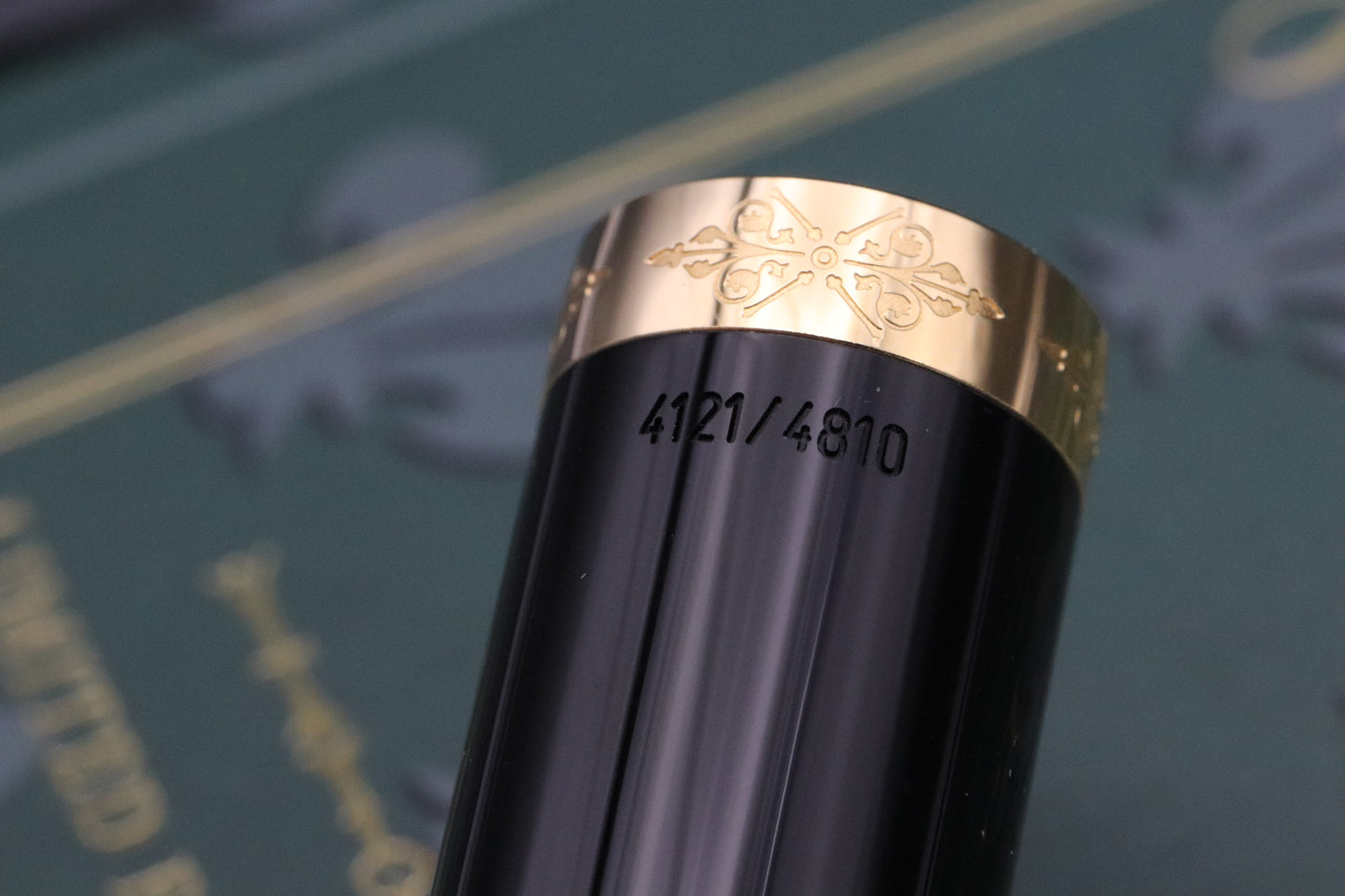 Montblanc Patron of Art 4810 Francois I Fountain Pen - UNUSED