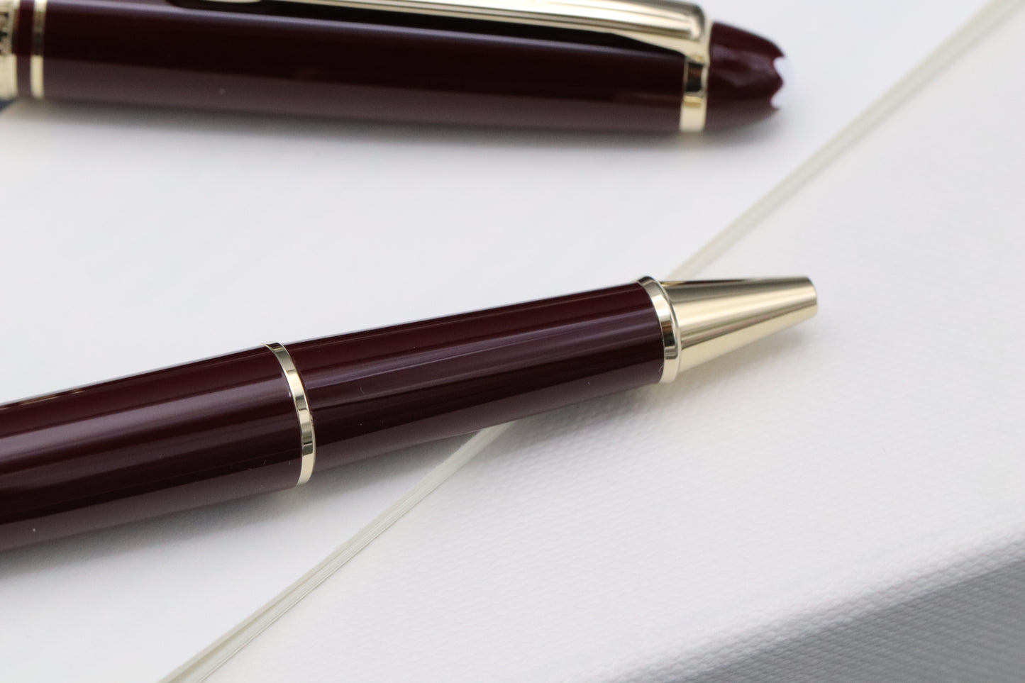 Montblanc Meisterstuck Classique Burgundy 2025 Rollerball / Fineliner Pen - NEW