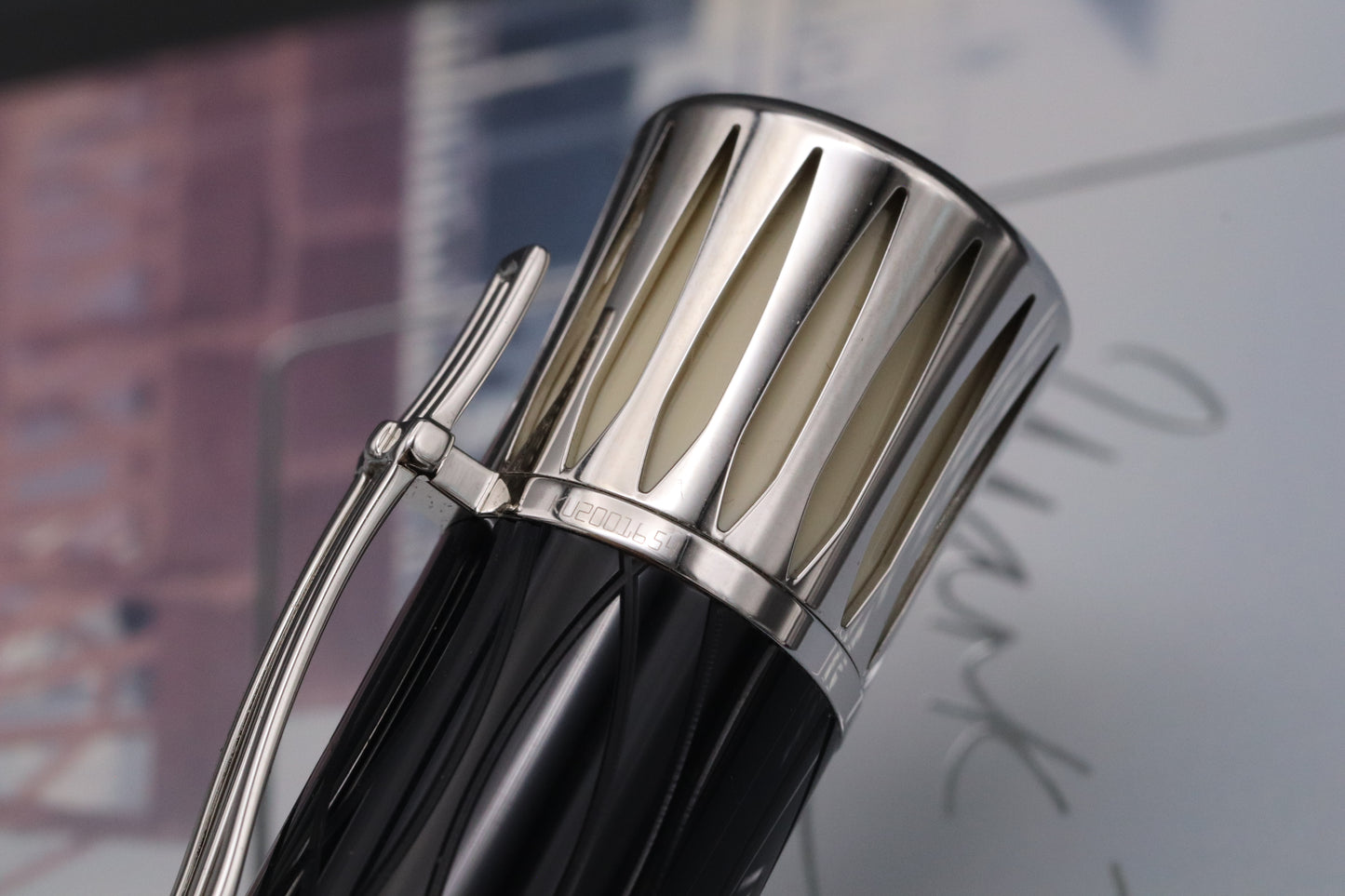 Montblanc Writers Edition Mark Twain Fountain Pen