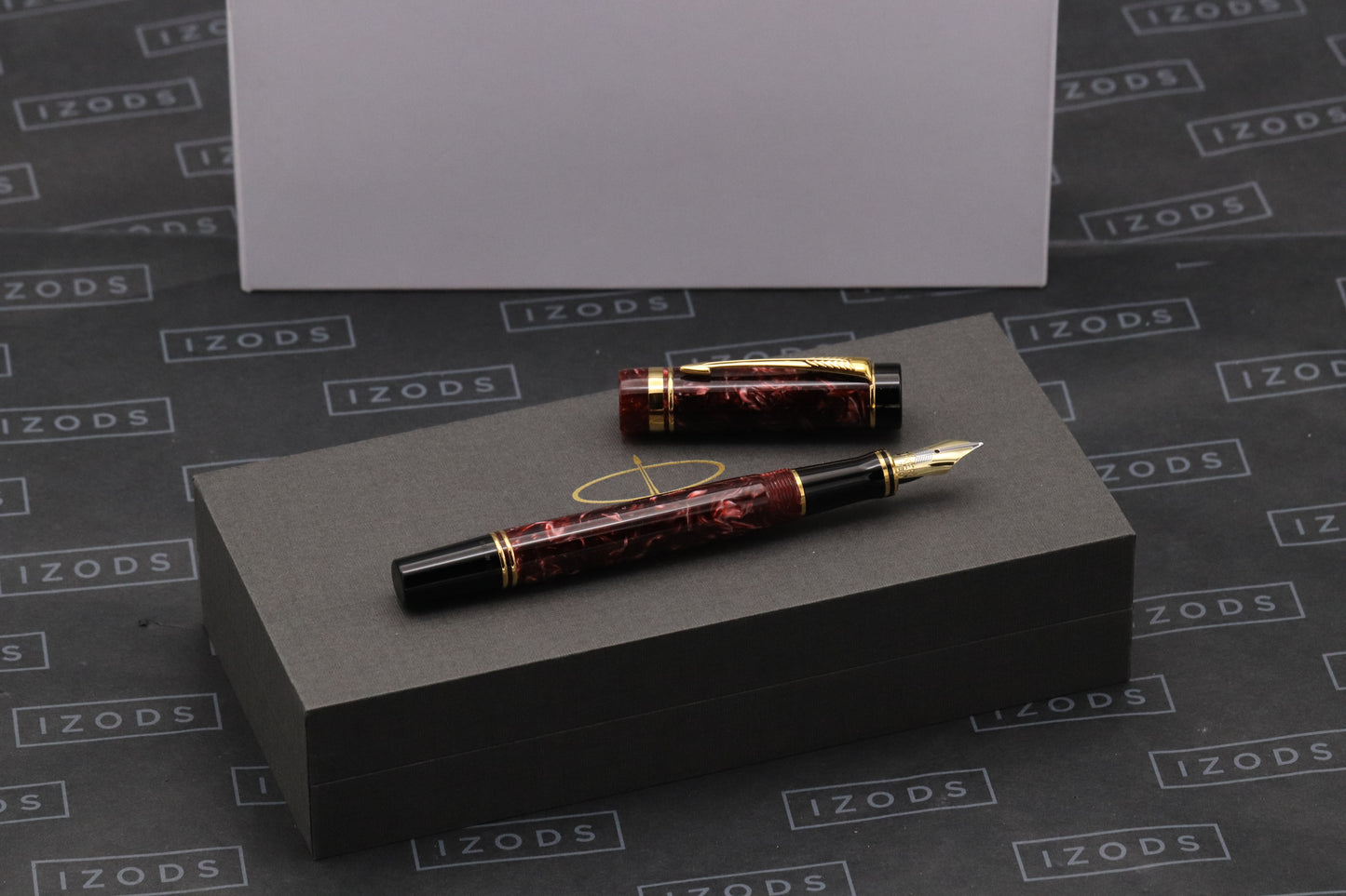 Parker Duofold International Red Marble Fountain Pen - MK1 - 1995