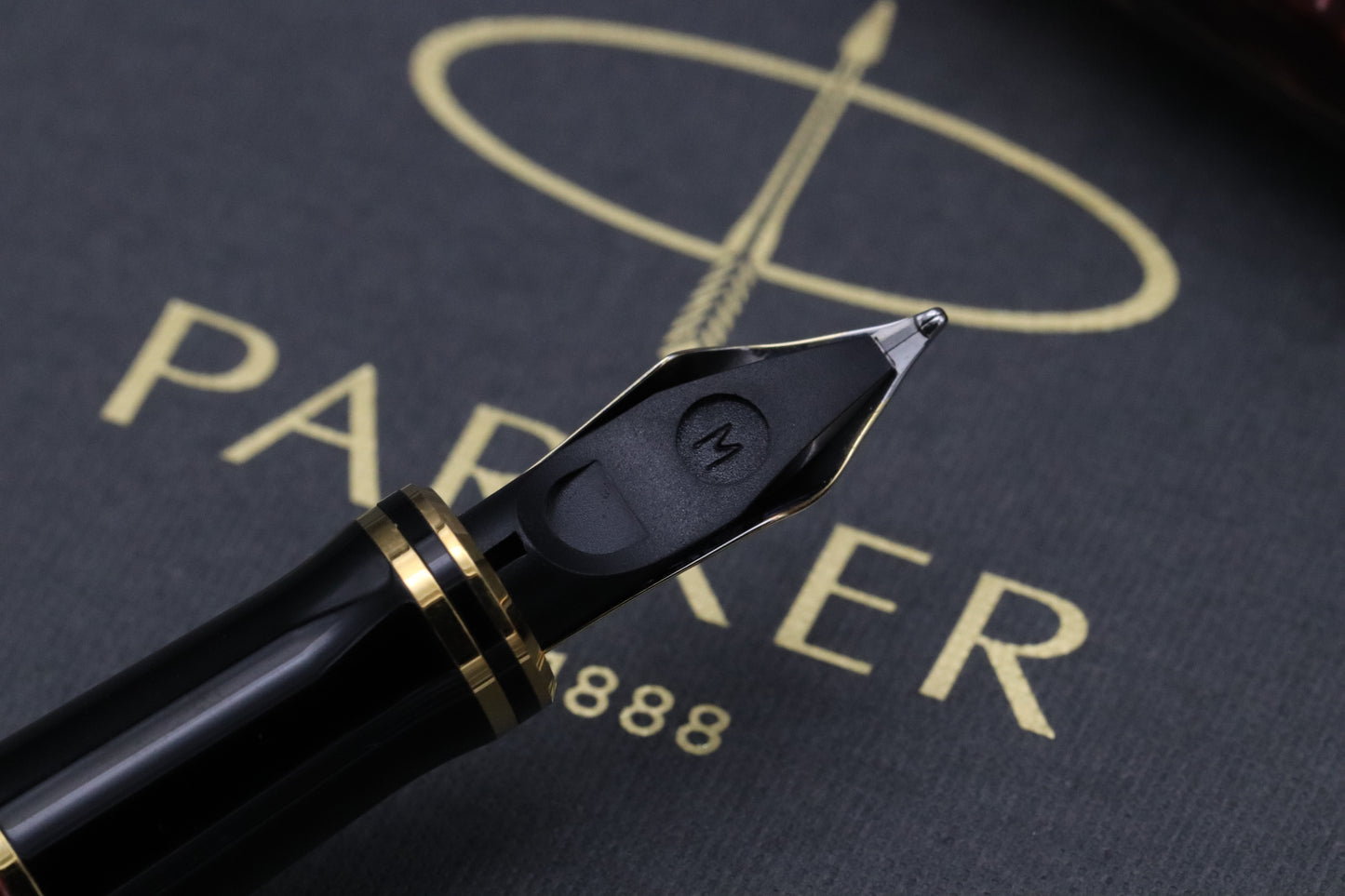 Parker Duofold International Red Marble Fountain Pen - MK1 - 1995