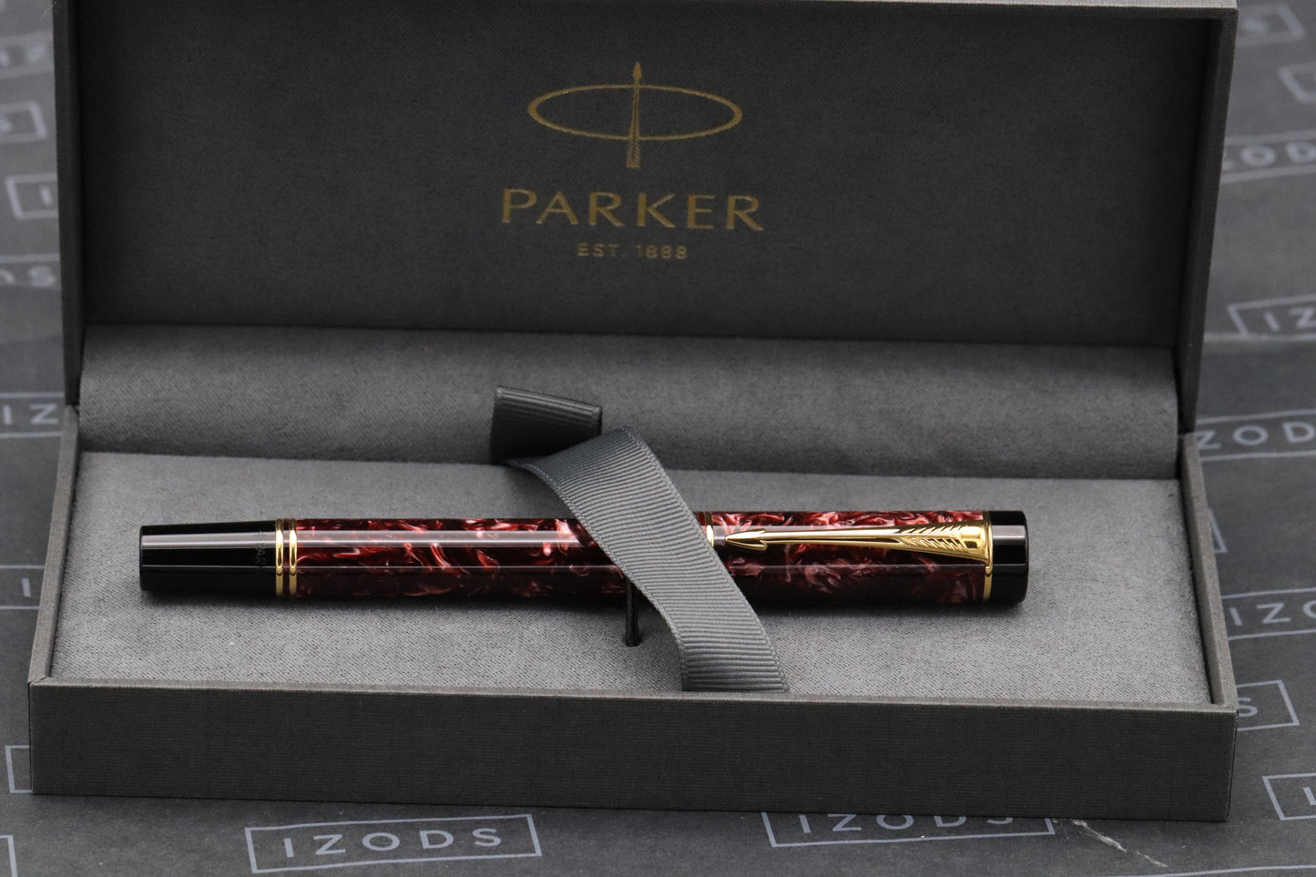 Parker Duofold International Red Marble Fountain Pen - MK1 - 1995