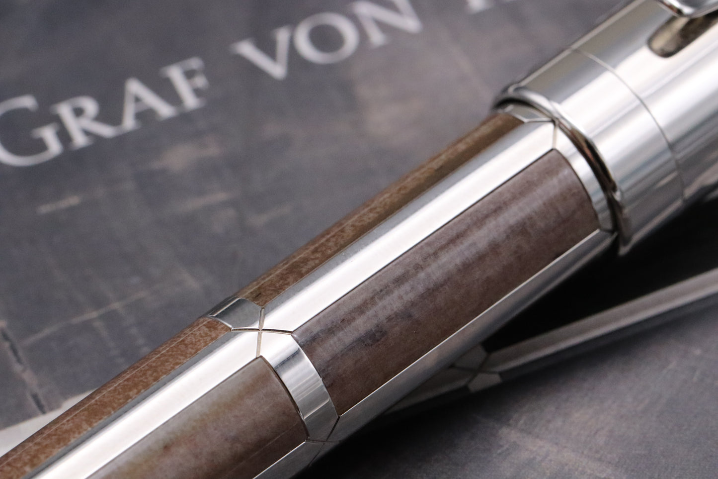 Graf von Faber-Castell Pen of the Year 2007 Petrified Wood Fountain Pen - UNUSED