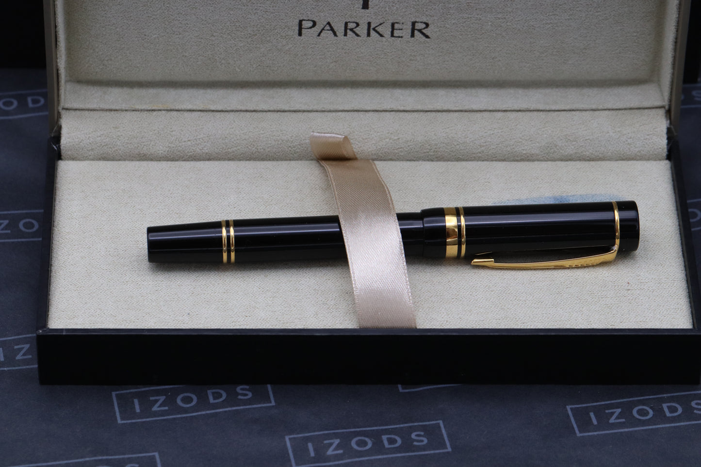 Parker Duofold International Black GT Fountain Pen - MK1 - 1994