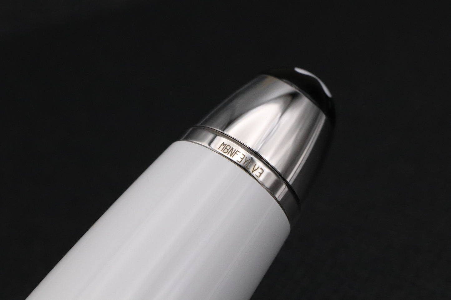 Montblanc Meisterstuck LeGrand White Solitaire Fountain Pen - NEW