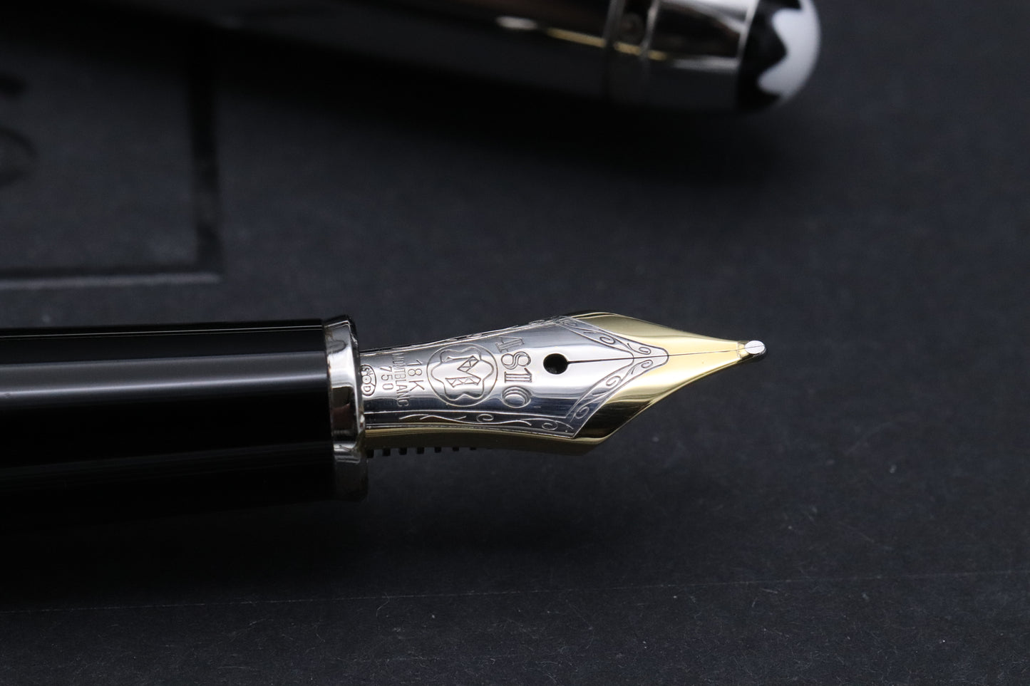 Montblanc Meisterstuck 144 Classique Steel Doue Fountain Pen