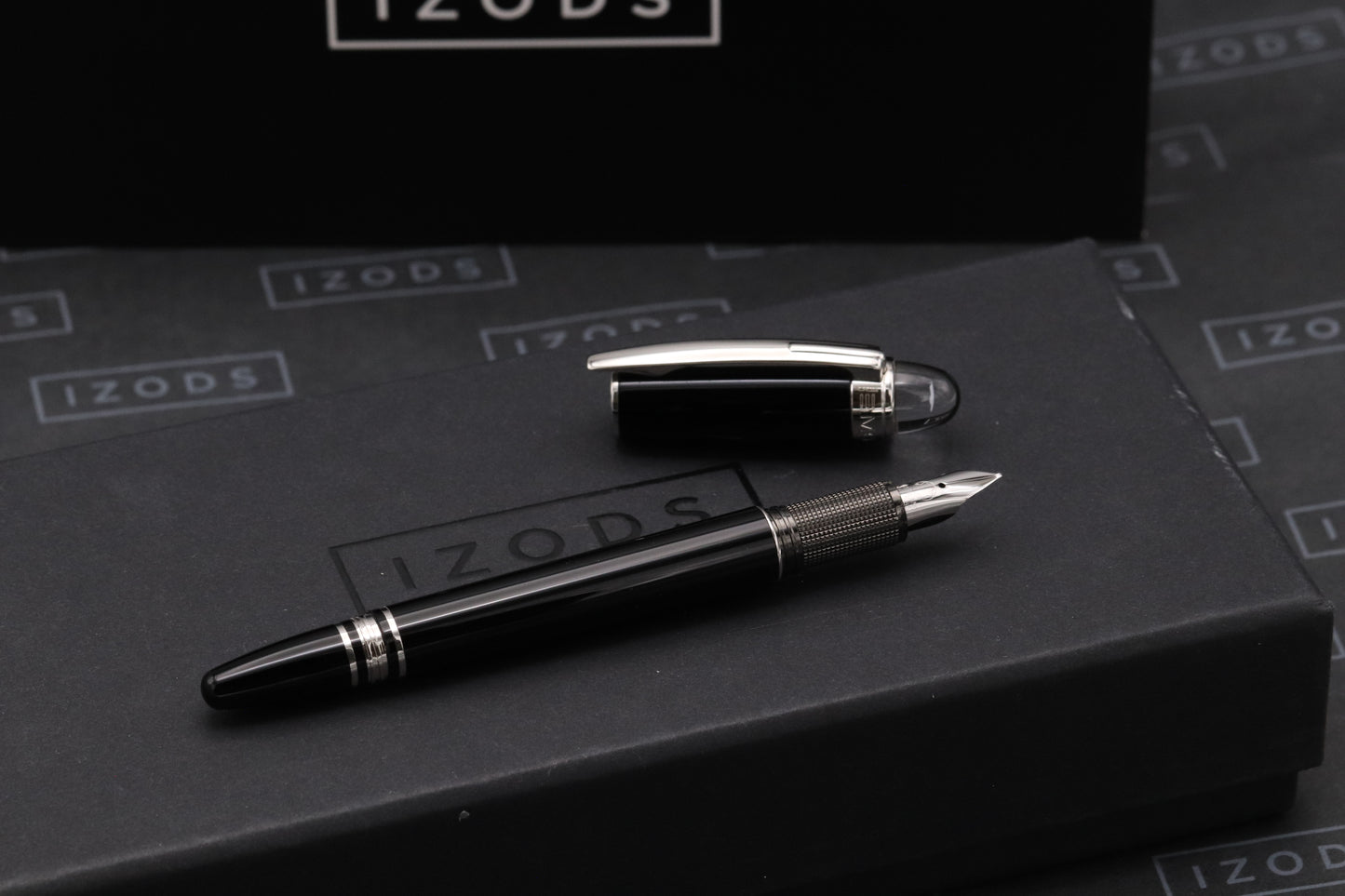 Montblanc Starwalker Platinum Resin Fountain Pen