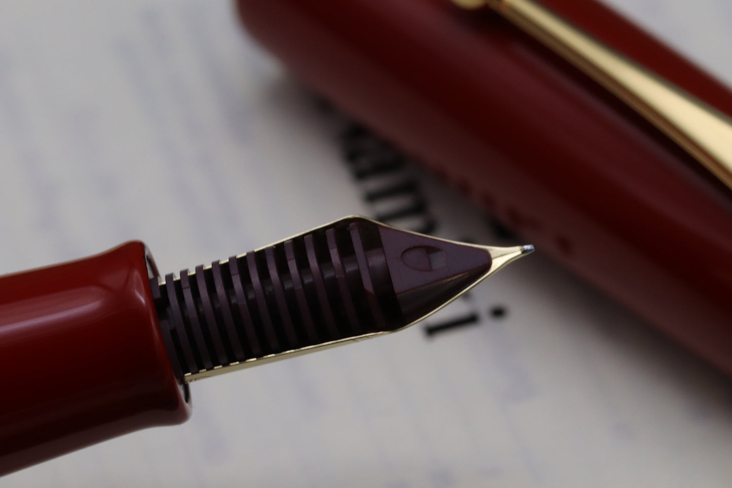 Namiki Yukari Royale Vermillion Urushi Fountain Pen - Fine Nib