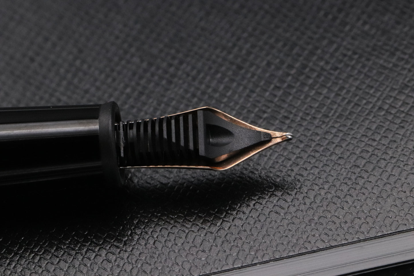 Montblanc Meisterstuck 145 Classique Red Gold Coated Fountain Pen