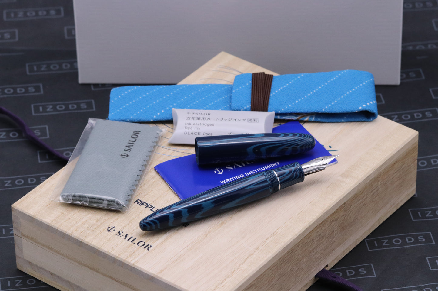 Sailor King of Pen Blue Ripple Ebonite LE88 Fountain Pen - Broad Nib