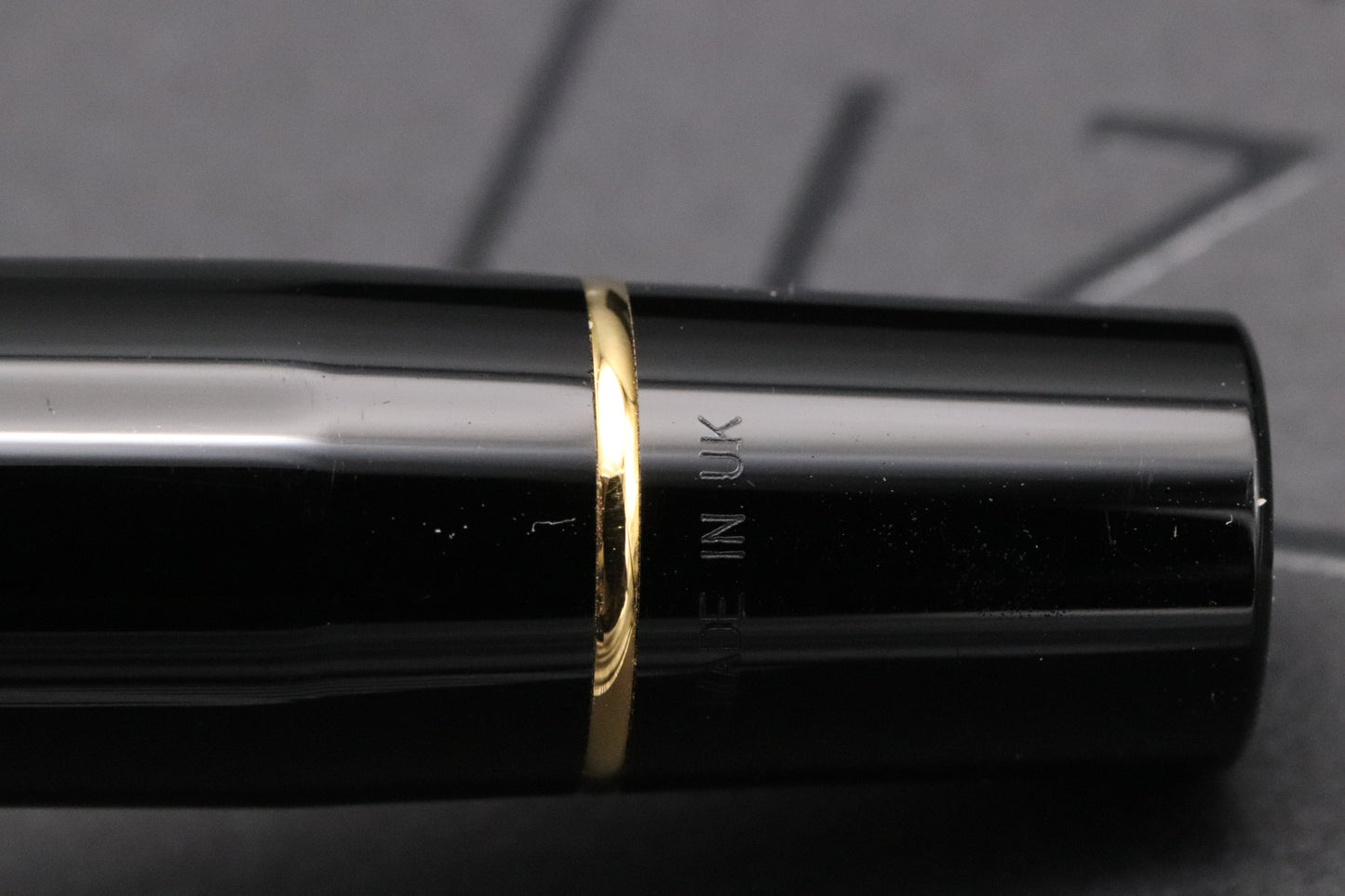 Parker Duofold Centennial Black GT Fountain Pen - MK2 - 1996