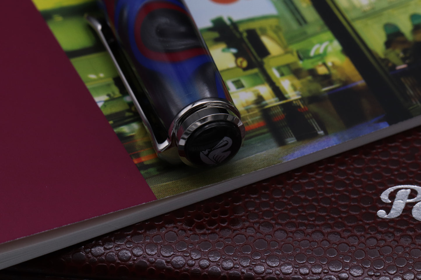 Pelikan Souveran M620 Piccadilly Circus Special Edition Fountain Pen - UNUSED