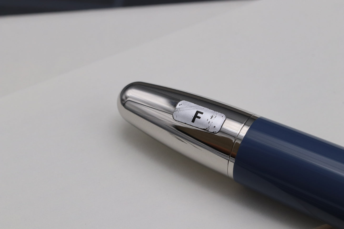 Montblanc Meisterstuck 146 LeGrand Glacier Fountain Pen and Pouch