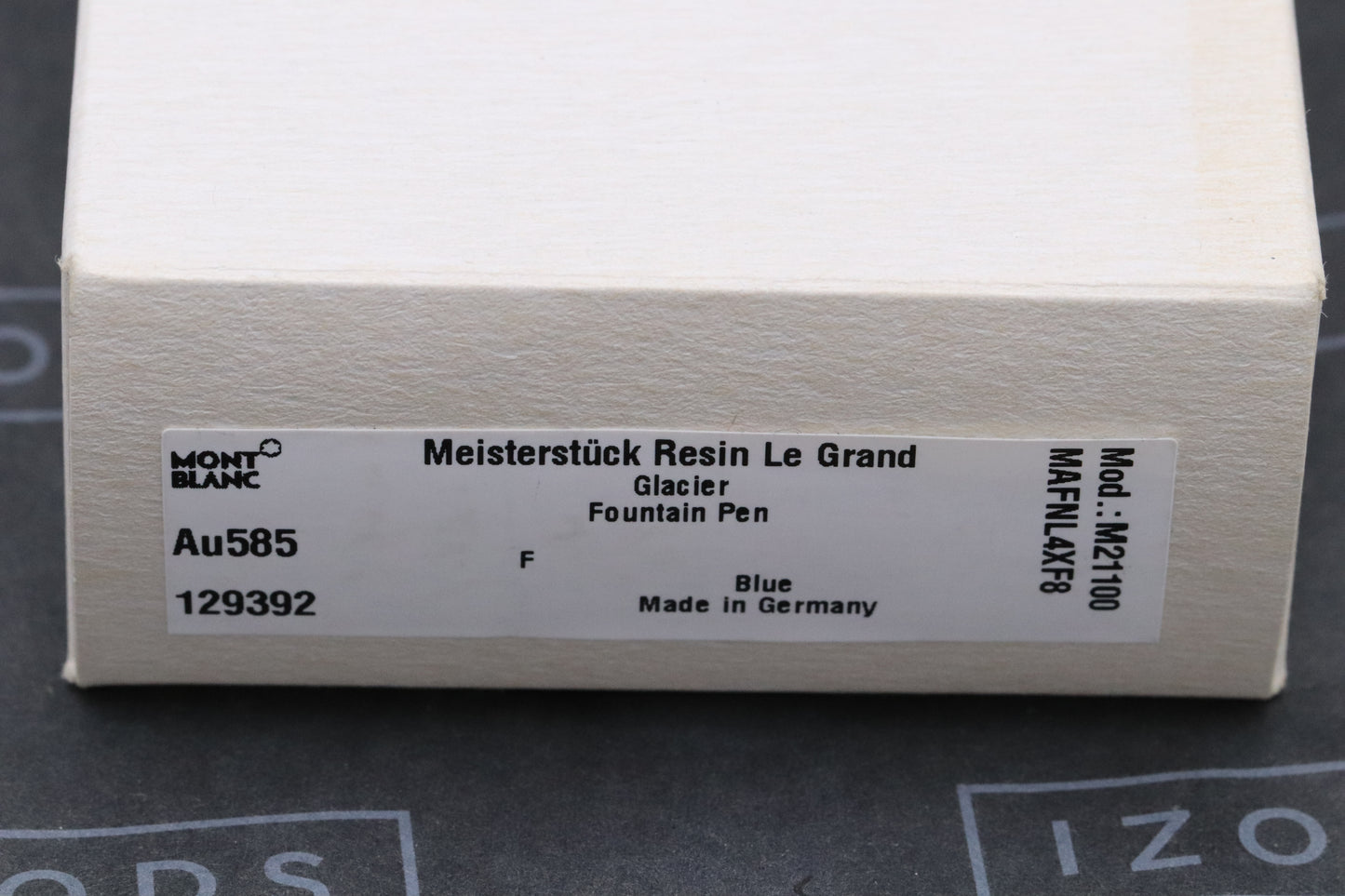 Montblanc Meisterstuck 146 LeGrand Glacier Fountain Pen and Pouch