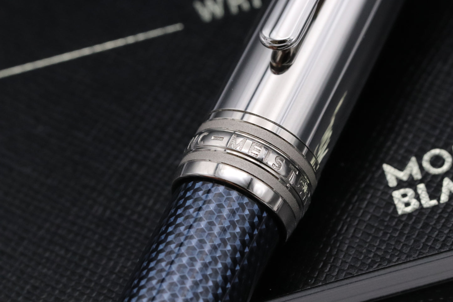 Montblanc Meisterstück Classique Blue Hour Doue Fountain Pen