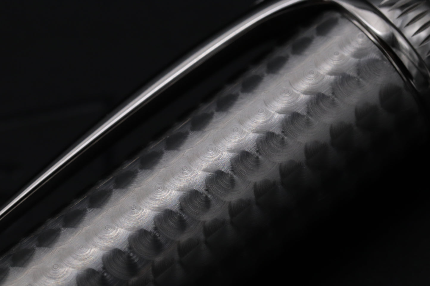 Cartier R de Cartier Circular-Grained Decor Fountain Pen