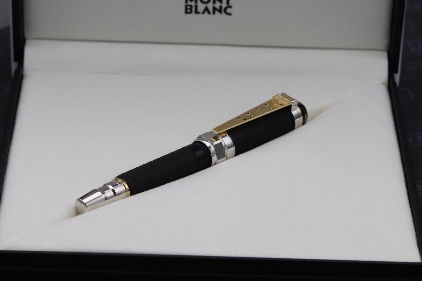 Montblanc Great Characters Elvis Presley Special Edition Fountain Pen - UNUSED