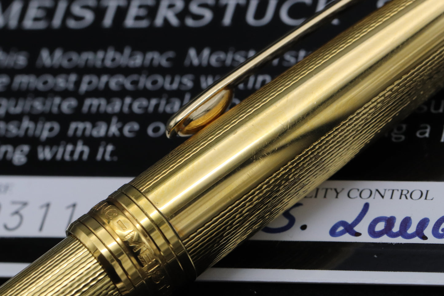 Montblanc Meisterstuck 163 Classique Gold Barley Rollerball Pen