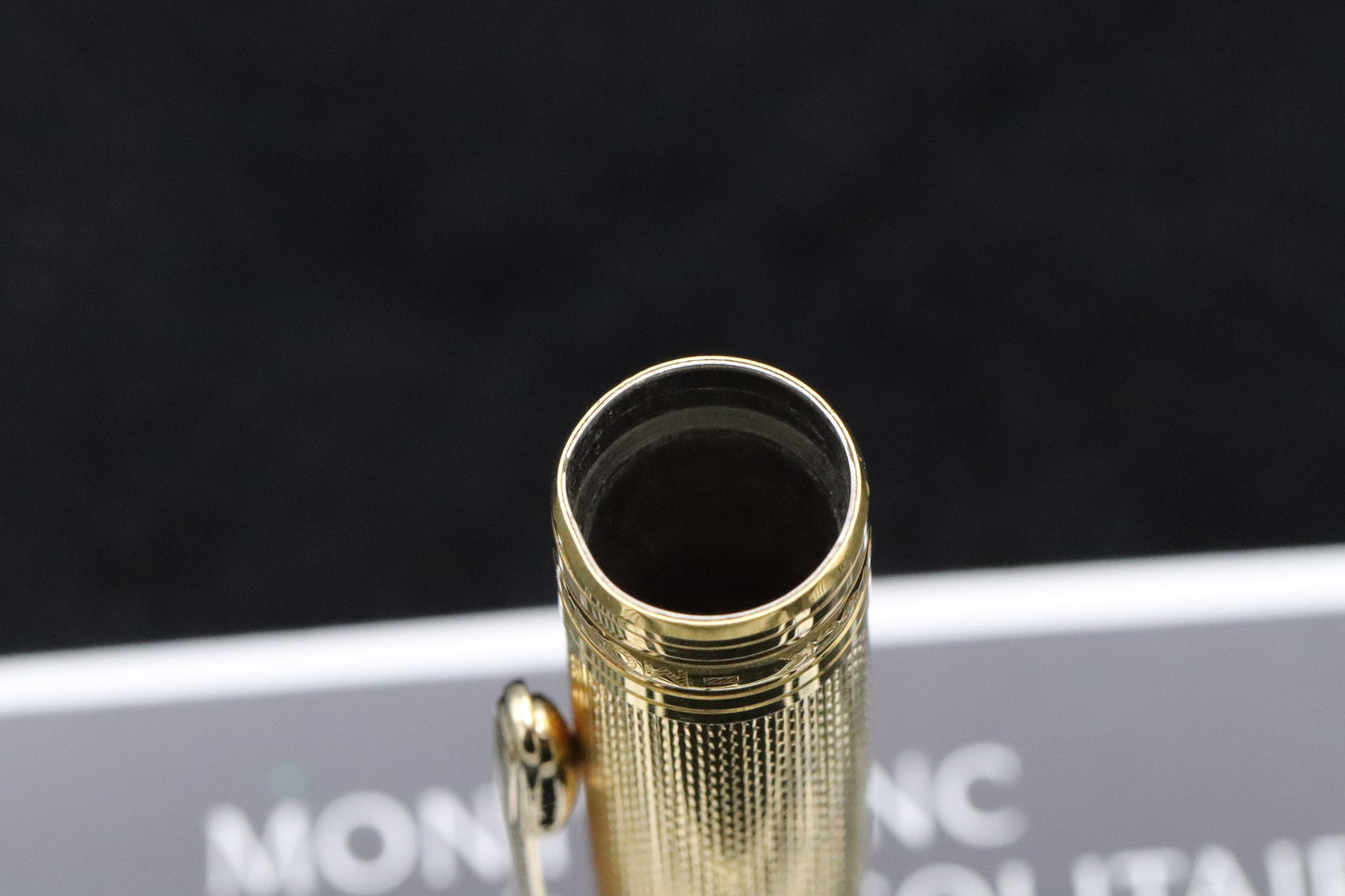 Montblanc Meisterstuck 163 Classique Gold Barley Rollerball Pen