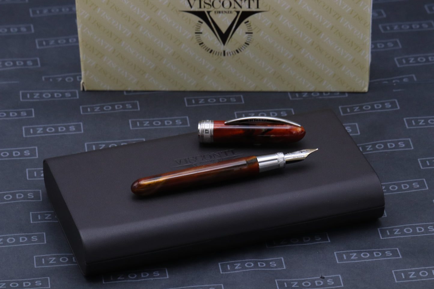 Visconti Van gogh Maxi 1st Generation Sandal Brown Fountain Pen - 14k Broad Nib