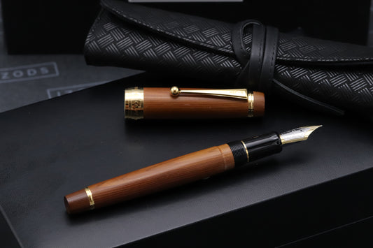 Pilot Custom Ichii no Ki Yew Wood Fountain Pen - UNUSED