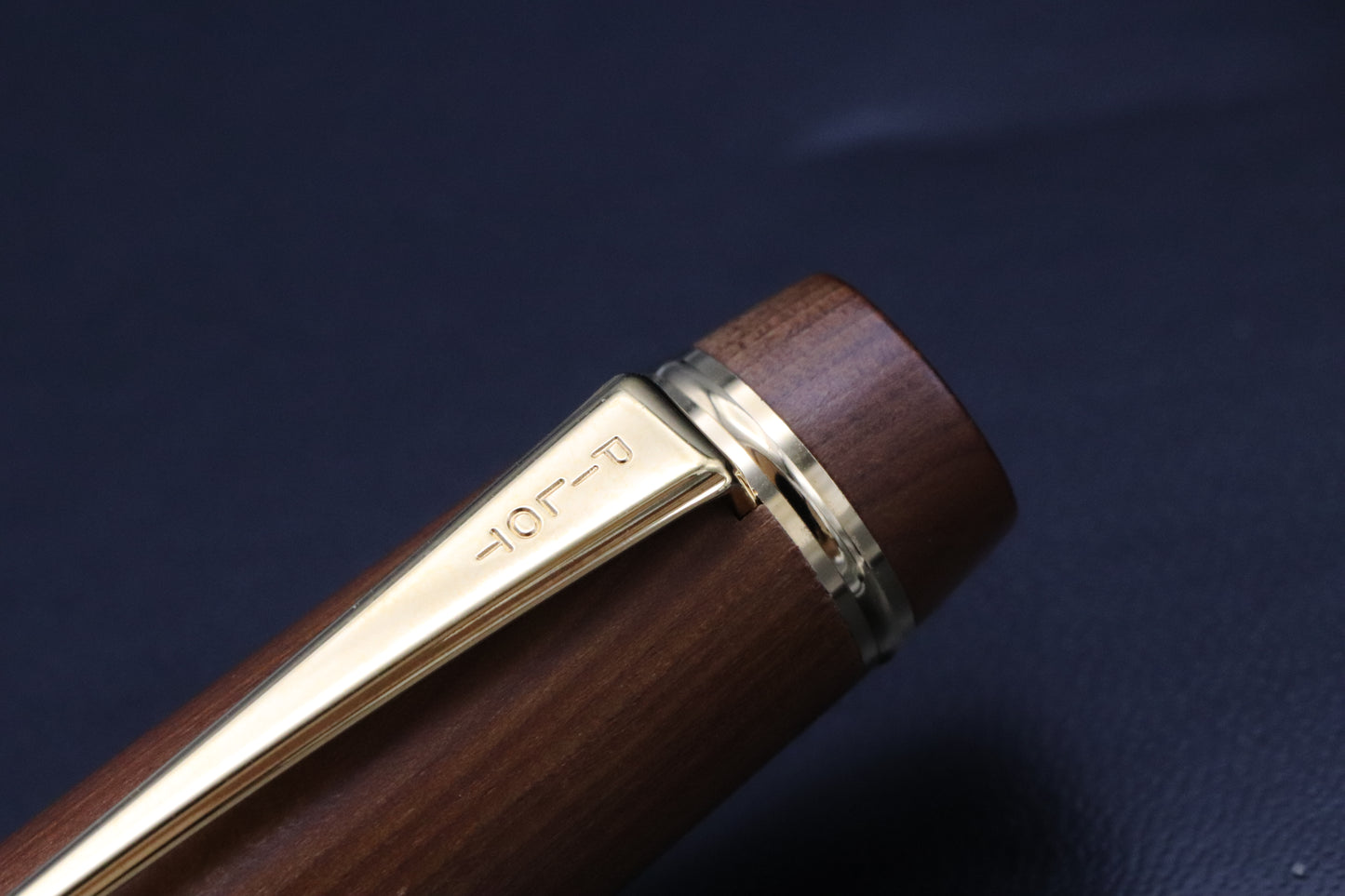 Pilot Custom Ichii no Ki Yew Wood Fountain Pen - UNUSED