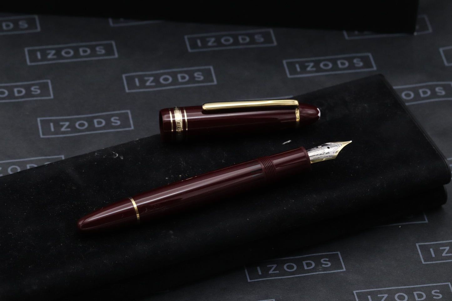 Montblanc Meisterstuck 146 LeGrand Bordeaux Fountain Pen - 1991-92 - 18k Fine Nib