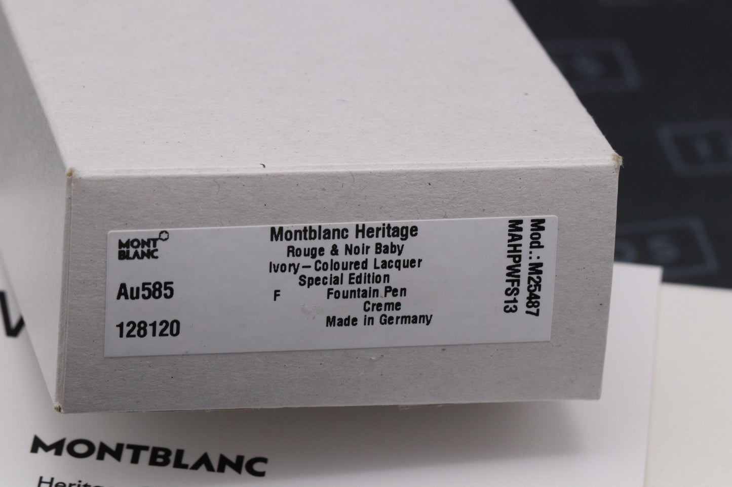 Montblanc Heritage Rouge et Noir Baby Ivory-Coloured Fountain Pen - Fine Nib