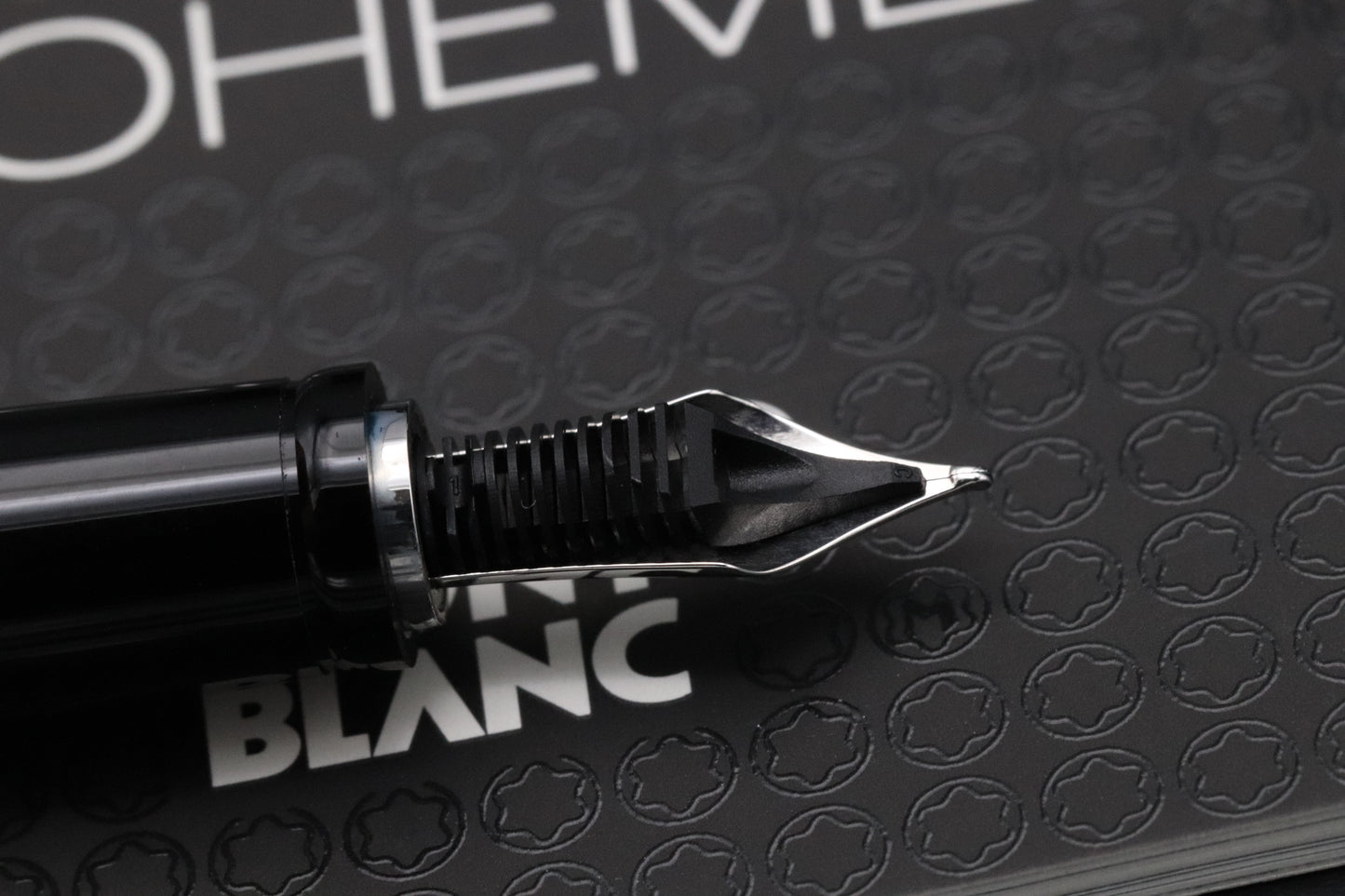 Montblanc Boheme Noir Fountain Pen - Fine Nib
