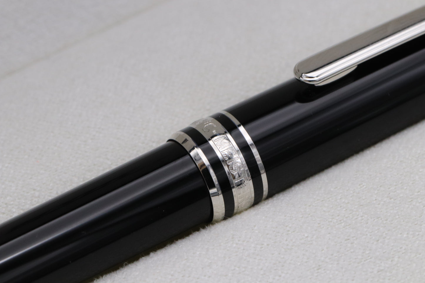 Montblanc Meisterstück 164 Classique Platinum-Coated Ballpoint Pen - UNUSED