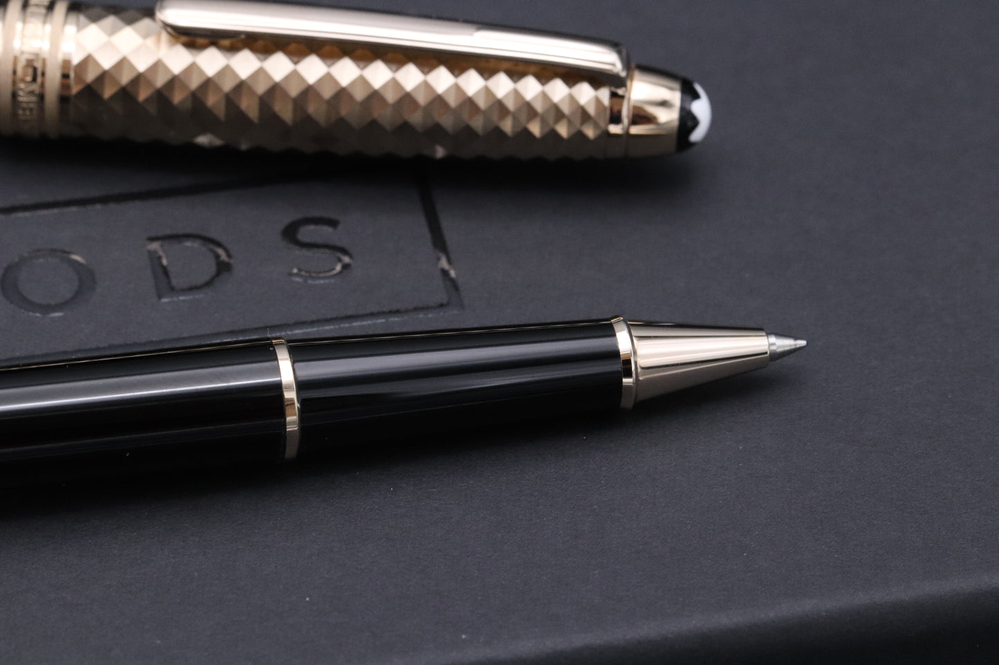 Montblanc Meisterstuck Classique Geometry Doue Rollerball / Fineliner Pen