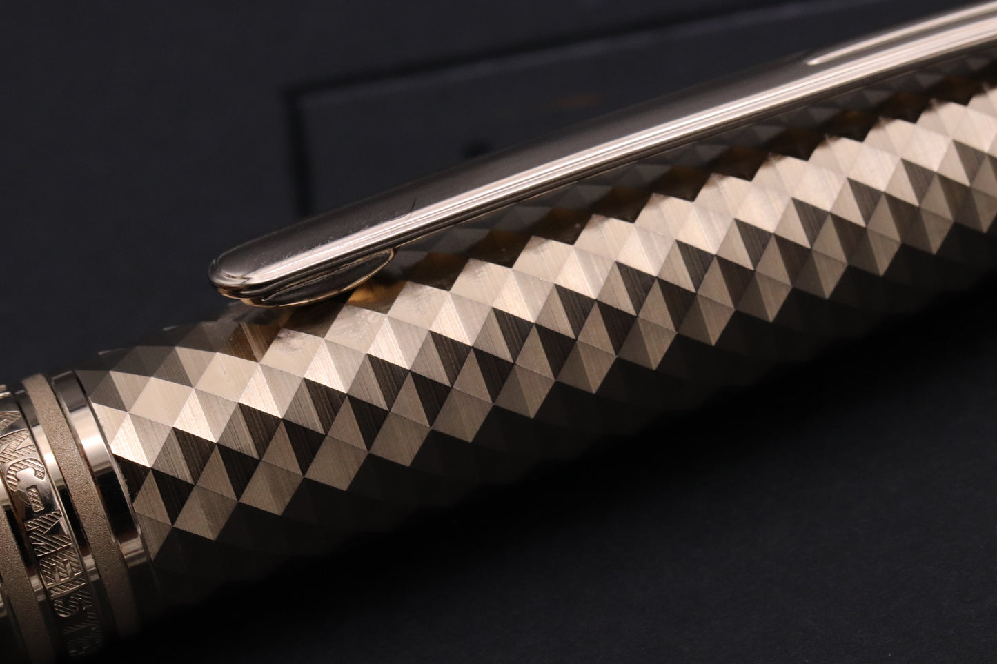 Montblanc Meisterstuck Classique Geometry Doue Rollerball / Fineliner Pen