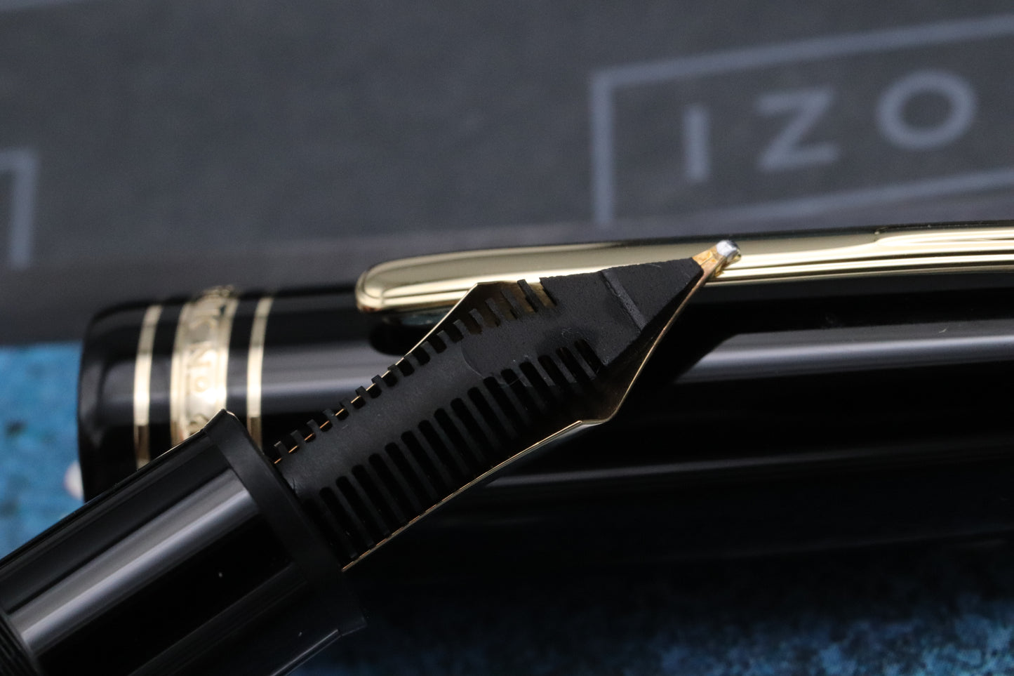 Montblanc Meisterstuck 149 Gold-Coated Fountain Pen - 1985-91 - Broad Nib