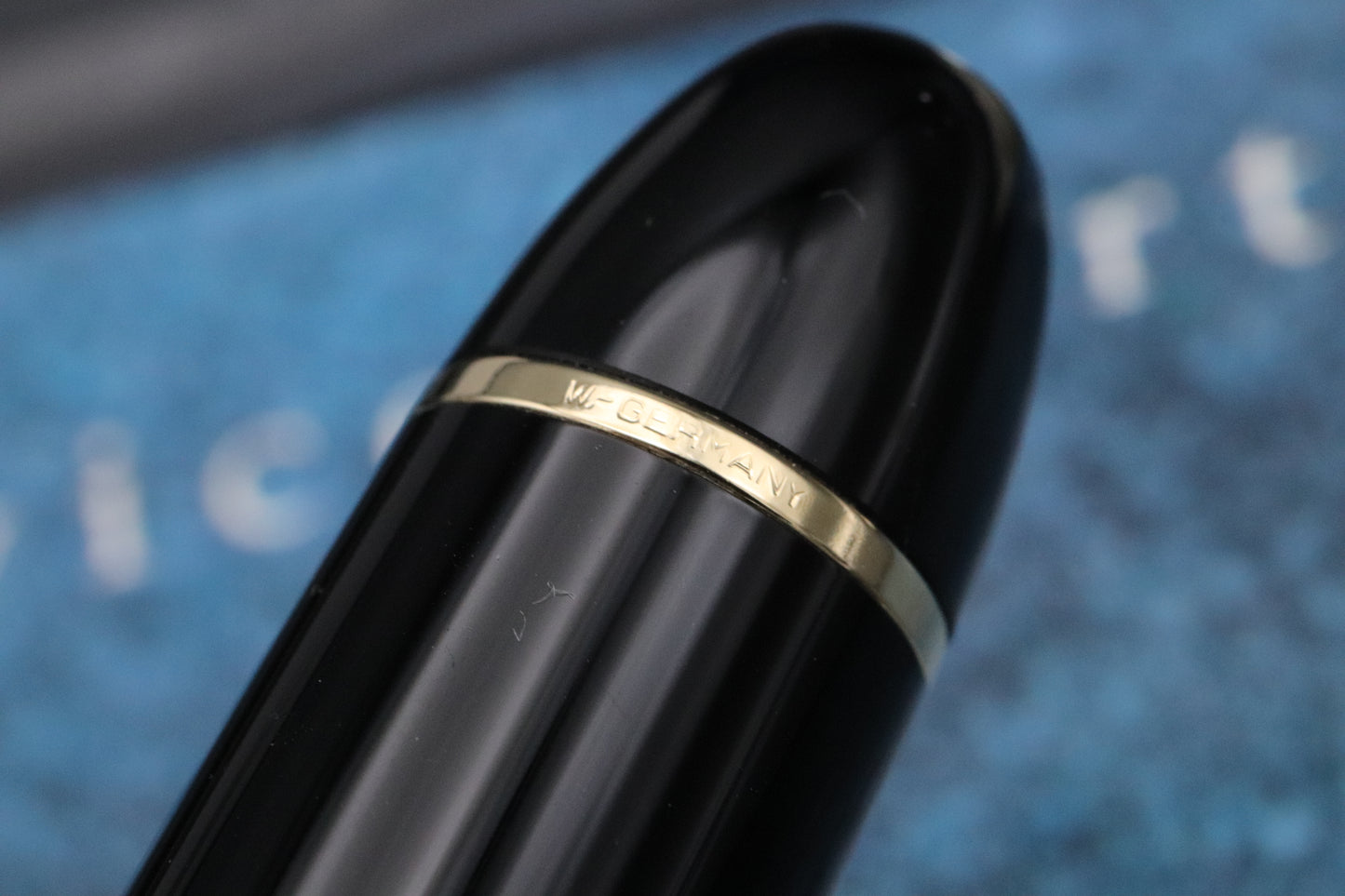 Montblanc Meisterstuck 149 Gold-Coated Fountain Pen - 1985-91 - Broad Nib
