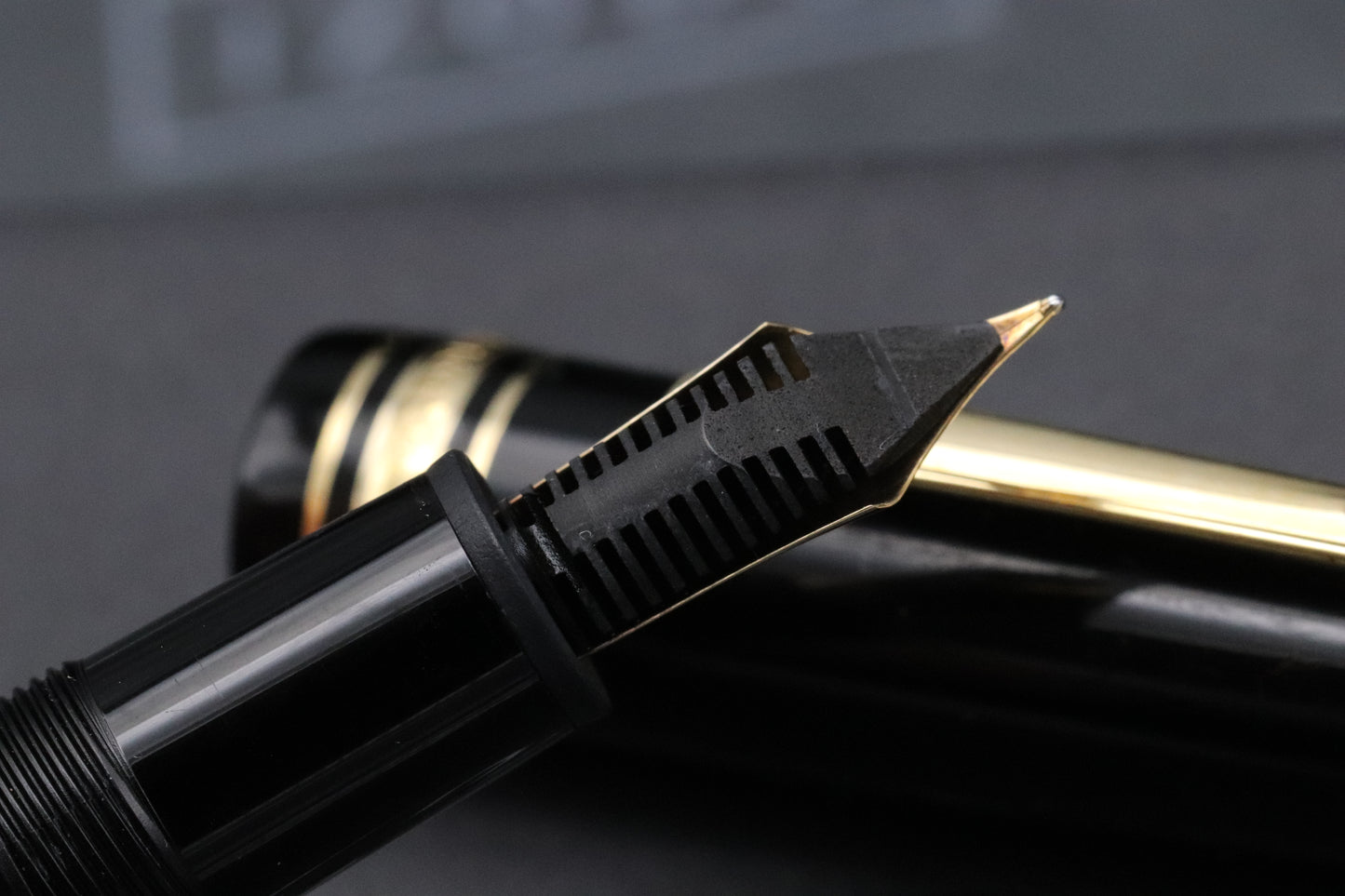 Montblanc Meisterstuck 146 LeGrand Gold Coated Fountain Pen - Fine Monotone Nib