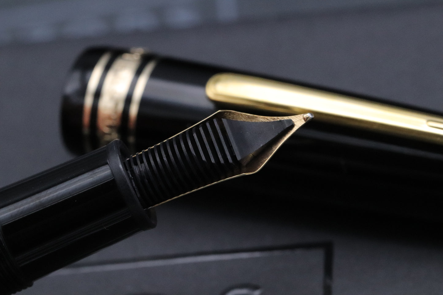 Montblanc Meisterstuck 146 LeGrand Gold-Coated Fountain Pen