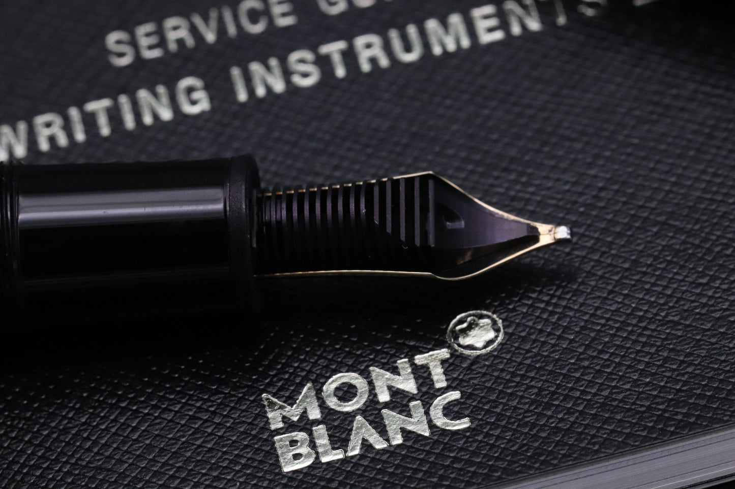 Montblanc Meisterstuck 146 LeGrand Platinum-Coated Fountain Pen - Broad Nib