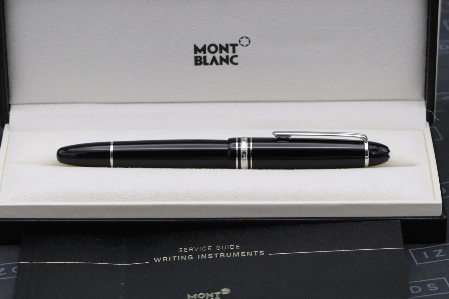 Montblanc Meisterstuck 146 LeGrand Platinum-Coated Fountain Pen - Broad Nib