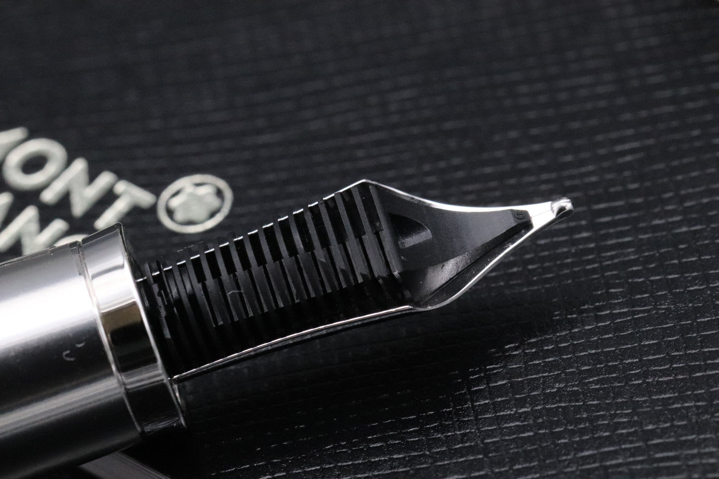 Montblanc Great Characters Walt Disney Limited Edition Fountain Pen - UNUSED